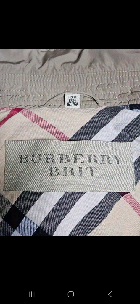 정품,최상급)버버리 후드(탈부착) 트렌치 코트, 베이지색, 사이즈 55 이미지