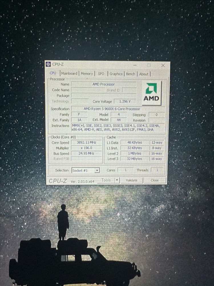 삼성 32인치 게이밍 모니터+고사양 PC(게이밍컴퓨터)팝니다 이미지