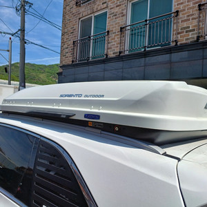 올뉴쏘렌토 코토일체형루프박스 화이트 변색 파썬x 65만원 이미지