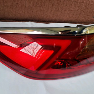 K7 (올뉴)후미등 운전석쪽 5핀 이미지