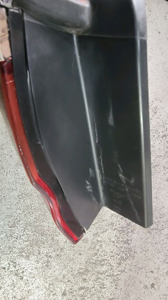 K7 (올뉴)후미등 운전석쪽 5핀 이미지