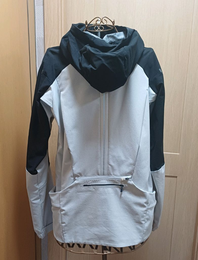 데상트 남성 기능성 후드 바람막이 자켓 105 DESCENTE 이미지