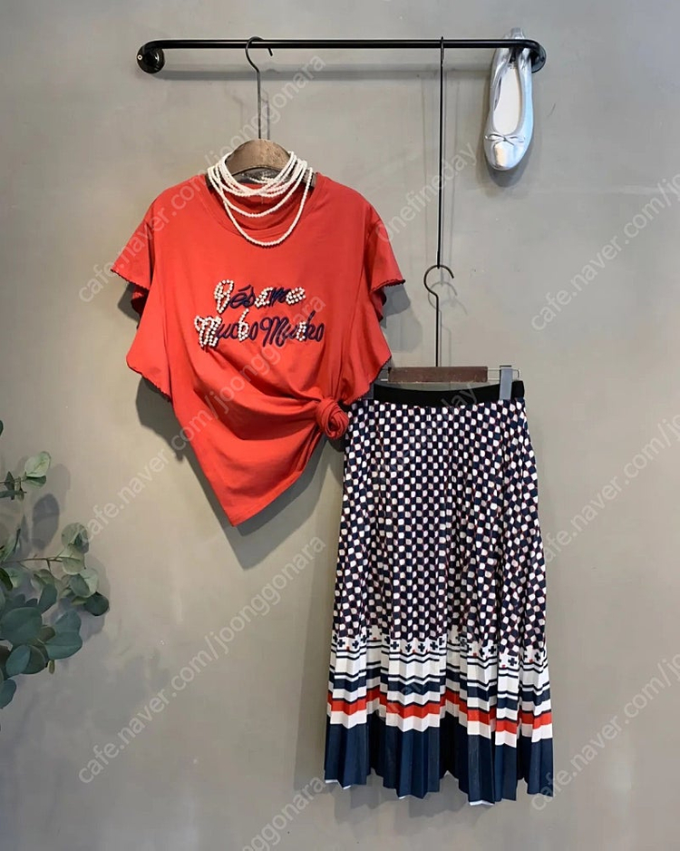 [새상품] 유니크 패턴 플리츠 롱스커트 / 밴딩 프리 / 핏 예쁜 데일리템 이미지