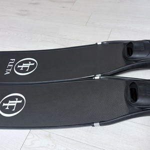 프리다이빙 롱핀 플레타 카본 롱핀 이미지