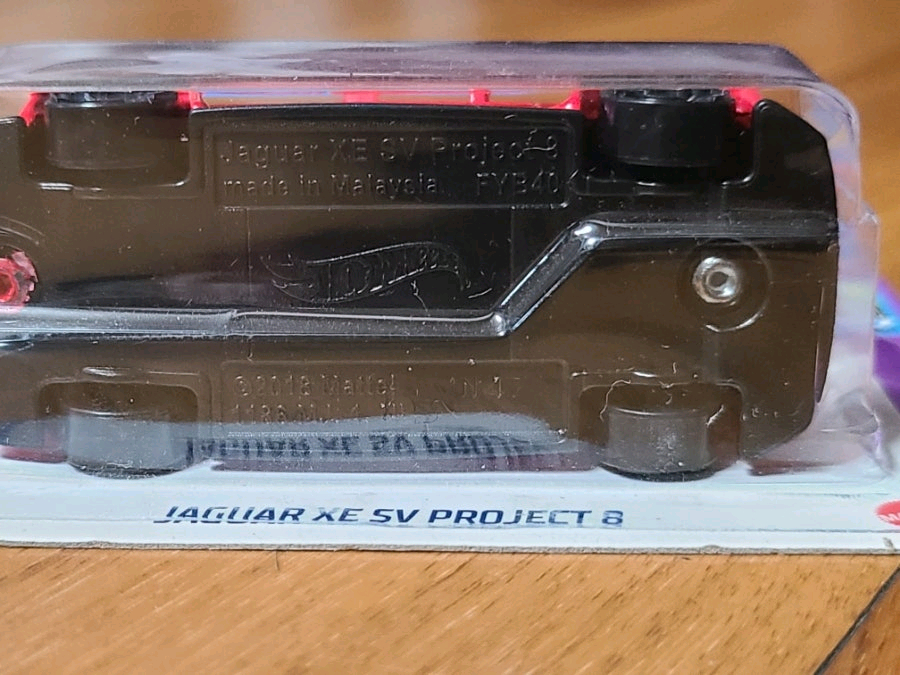 핫휠 재규어 XE SV 프로젝트 8 미개봉 이미지