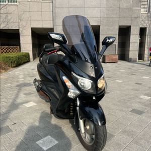 sym 보이져 300 cc 16년식 리스토어 판매합니다 이미지
