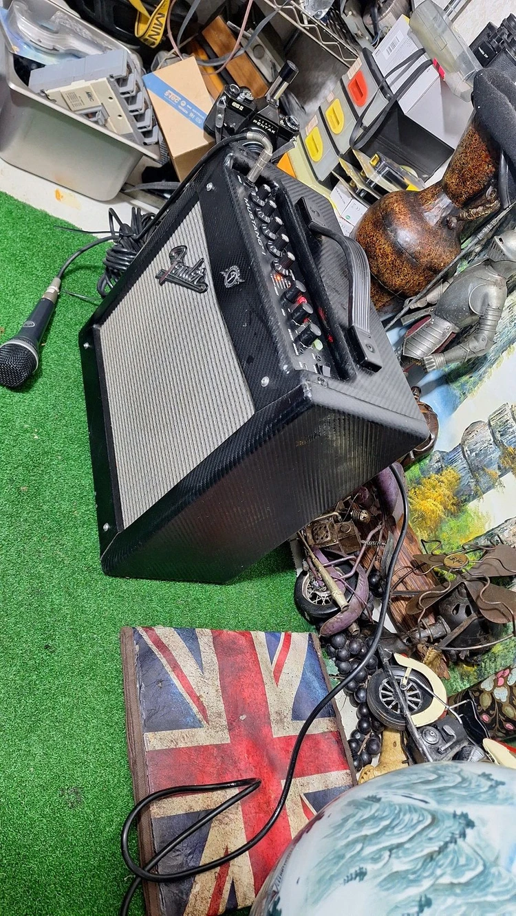 MUSTANG TM/70W~기타앰프 이미지