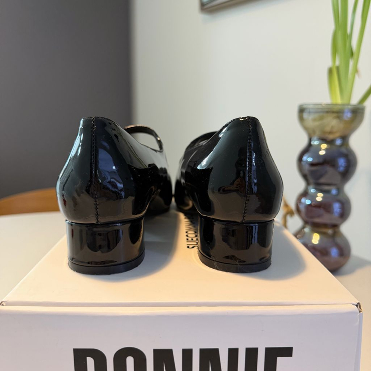 슈콤마보니 플랫 메리제인 슈즈 235-240mm 실착 1회(정가34만원) 이미지