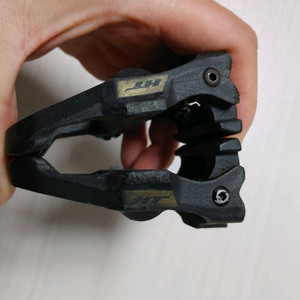 ht pk01 로드자전거 카본 클릿페달 팝니다 (택포5만) 이미지