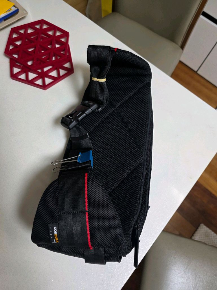 디스커버리 익스페디션 힙색 이미지