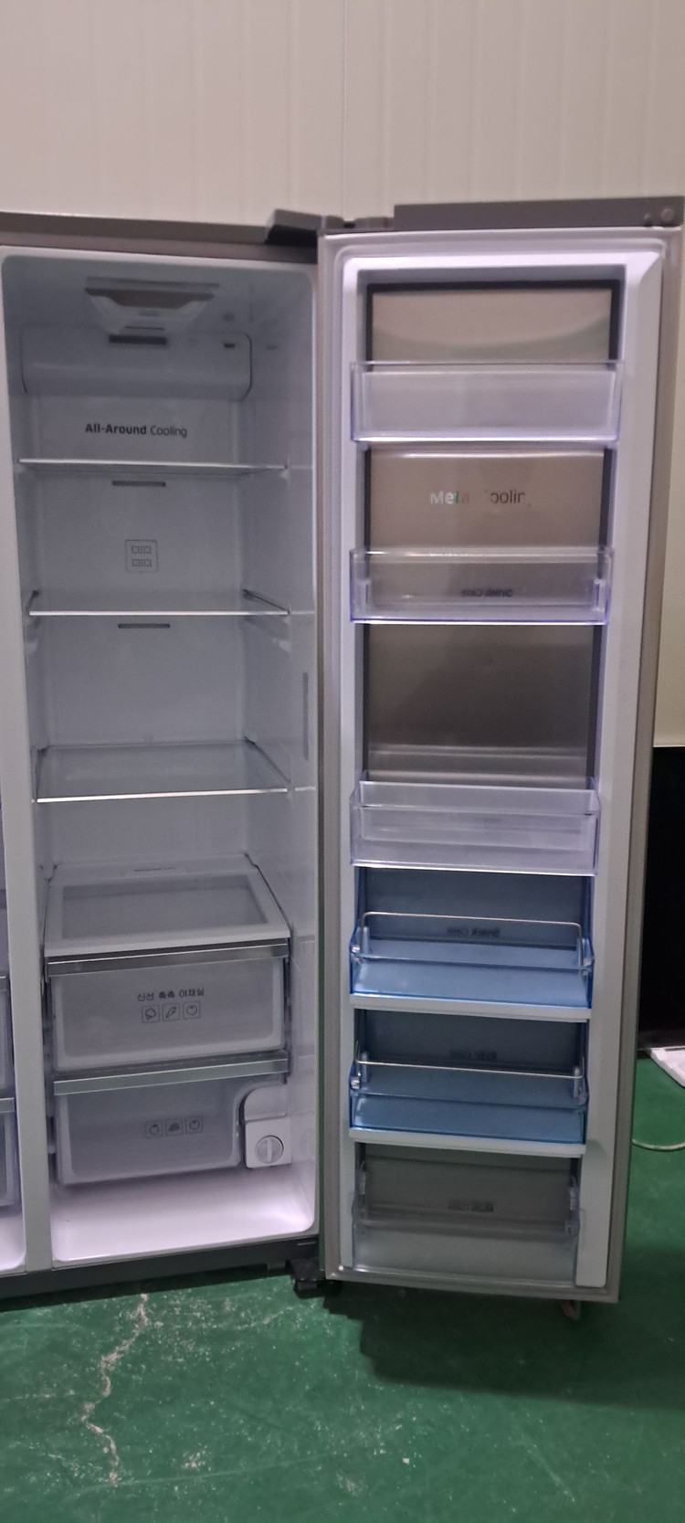 1595 삼성 785L 2도어 정수기양문형냉장고(메탈) 이미지