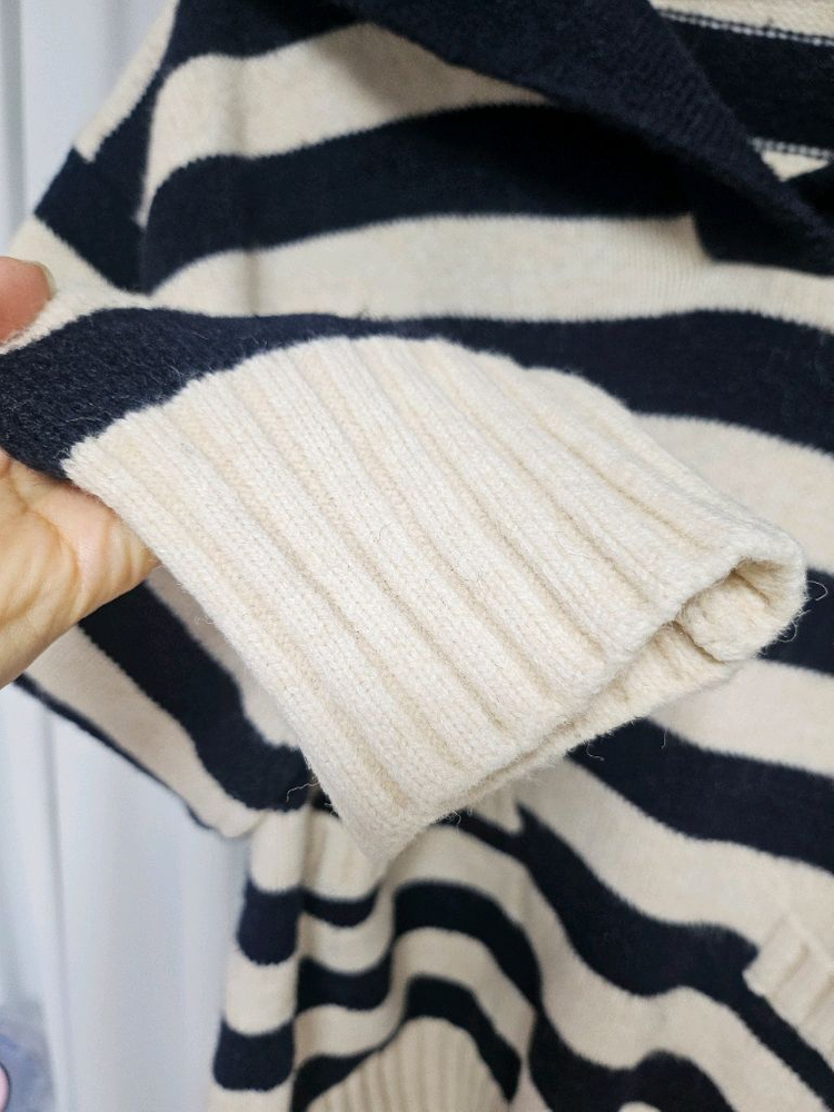 스트라이프세일러니트 이미지