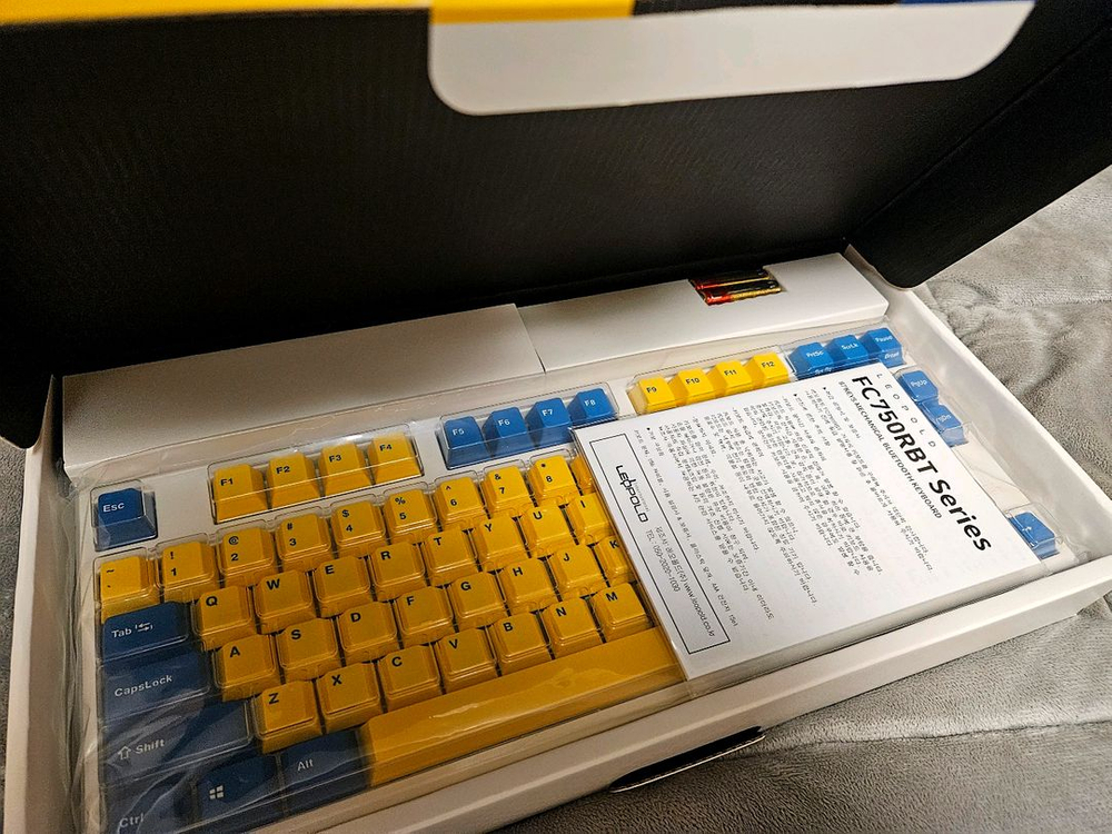 레오폴드 FC750RBT 저소음적축 키보드 이미지