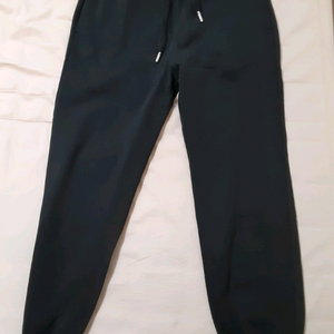 아미 스몰로고 블랙 조거팬츠[32-34]가격내림 이미지