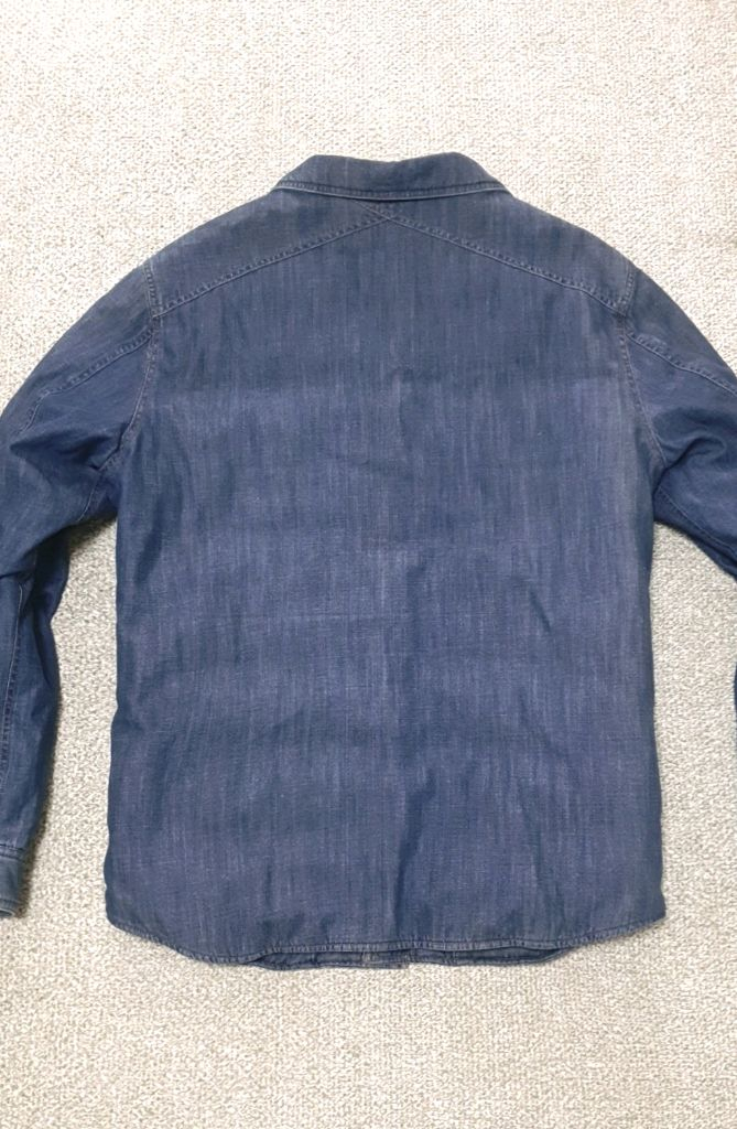 시스템옴므 세미워싱 데님 구스다운 셔츠자켓 판매해요 이미지