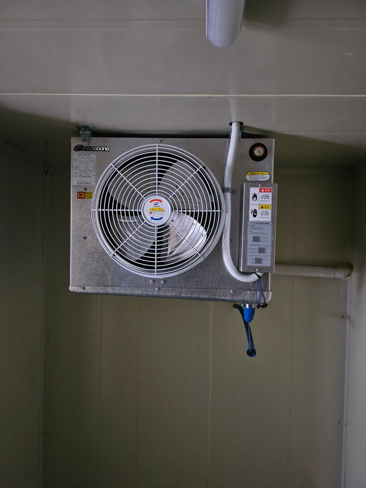 냉동창고 냉장저장고 저온저장고 약2.5평판매합니다 이미지