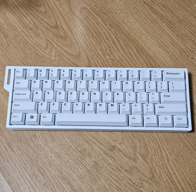 베놈 venom 60he 레피드트리거 알루미늄 키보드 이미지