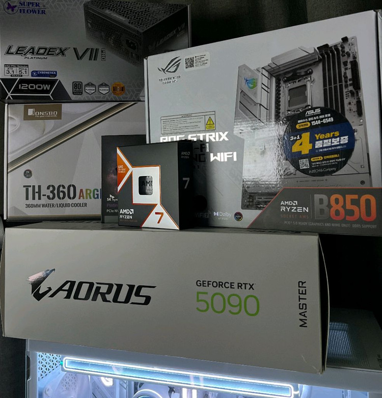 9800x3d RTX 5090 어로스마스터 ICE 1200w 고사양 화이트 데스크탑 수냉 PC 이미지