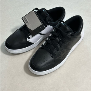 [새제품] 나이키 에어 조던 NU Retro 1 G 골프화 240mm 이미지