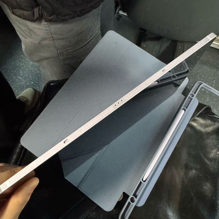 삼성 갤럭시탭 S9 FE+ 플러스 라벤더 (S펜있음) 128GB wifi + 거치케이스 이미지