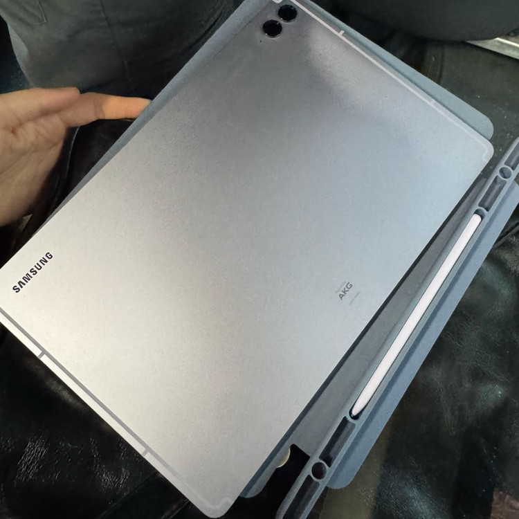 삼성 갤럭시탭 S9 FE+ 플러스 라벤더 (S펜있음) 128GB wifi + 거치케이스 이미지