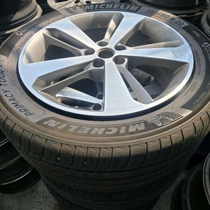 20인치 제네시스 Gv80 순정휠 타이어 이미지