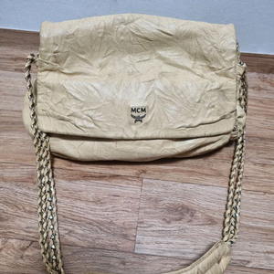 mcm숄더백 이미지