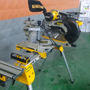 디윌트슬라이딩각도절단기,스탠드 판매합니다 이미지