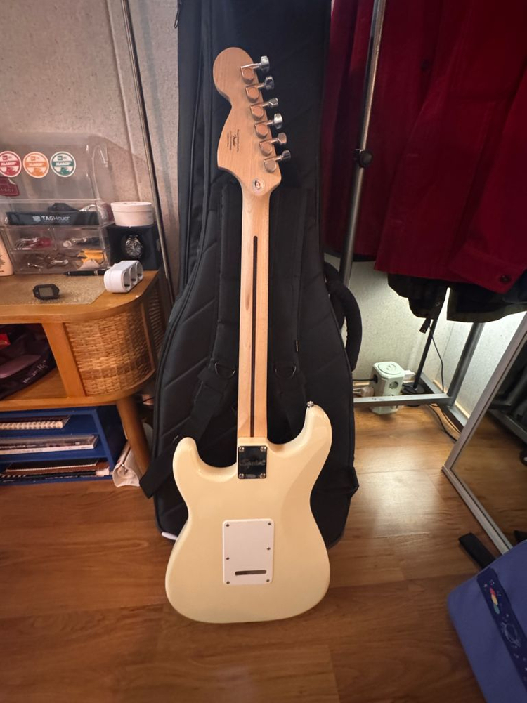 스콰이어 펜더 어피니티 스트리토캐스터(스트랫) 일렉기타 판매 이미지