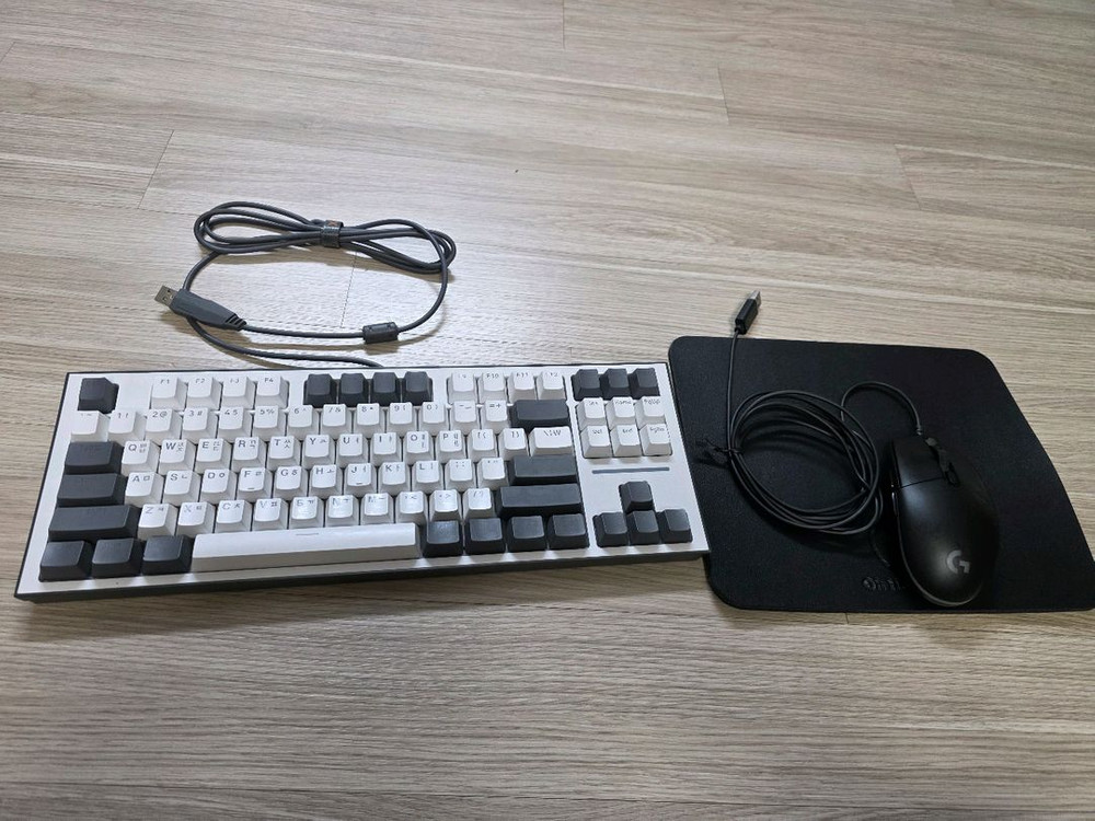 풀구성 ASUS 15.6인치 QHD 게이밍 노트북 라이젠7 RTX4060 이미지