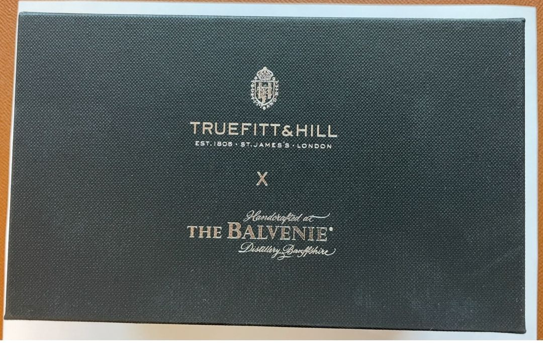 트루핏앤힐 면도기 세트 이미지