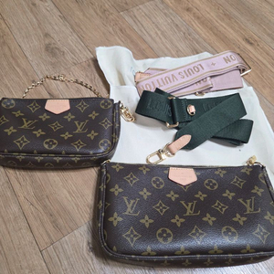 모노그램 파우치 세트 이미지