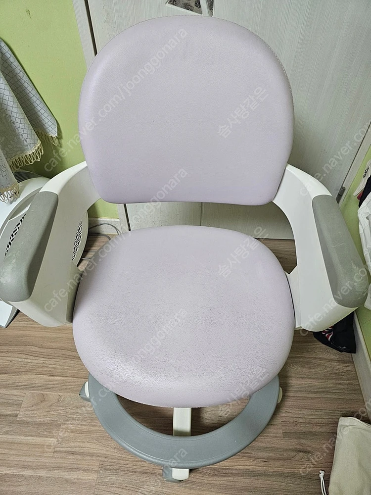 일룸 링고의자 (발받침, 무회전, 높낮이 가능) 이미지