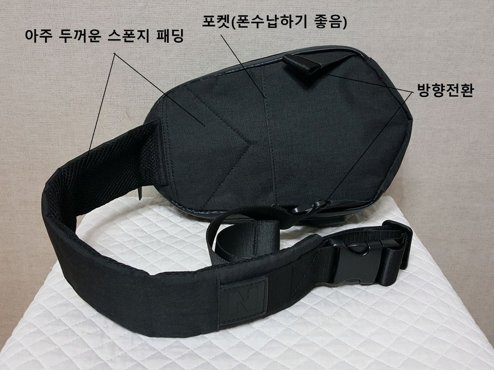 카모 남성 메신저백(USB포트/태블릿pc수납가능)상태우수 이미지