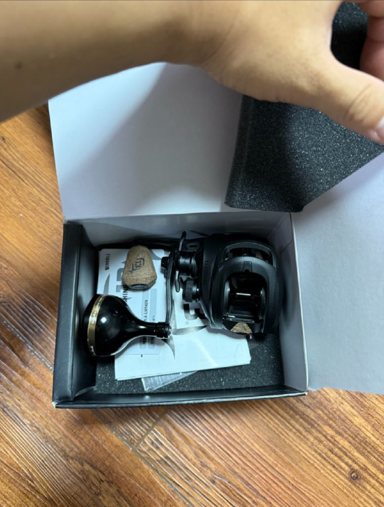 라팔라 13피싱 컨셉A2 베이트릴 새상품 판매합니다 이미지