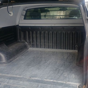 픽업트럭 하드탑 이미지