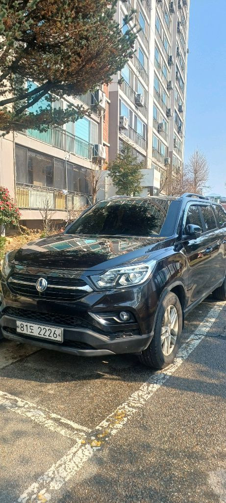 픽업트럭 하드탑 이미지