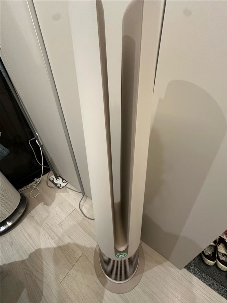 lg 퓨리케어 에어로타워 공기청정기 카밍베이지 이미지