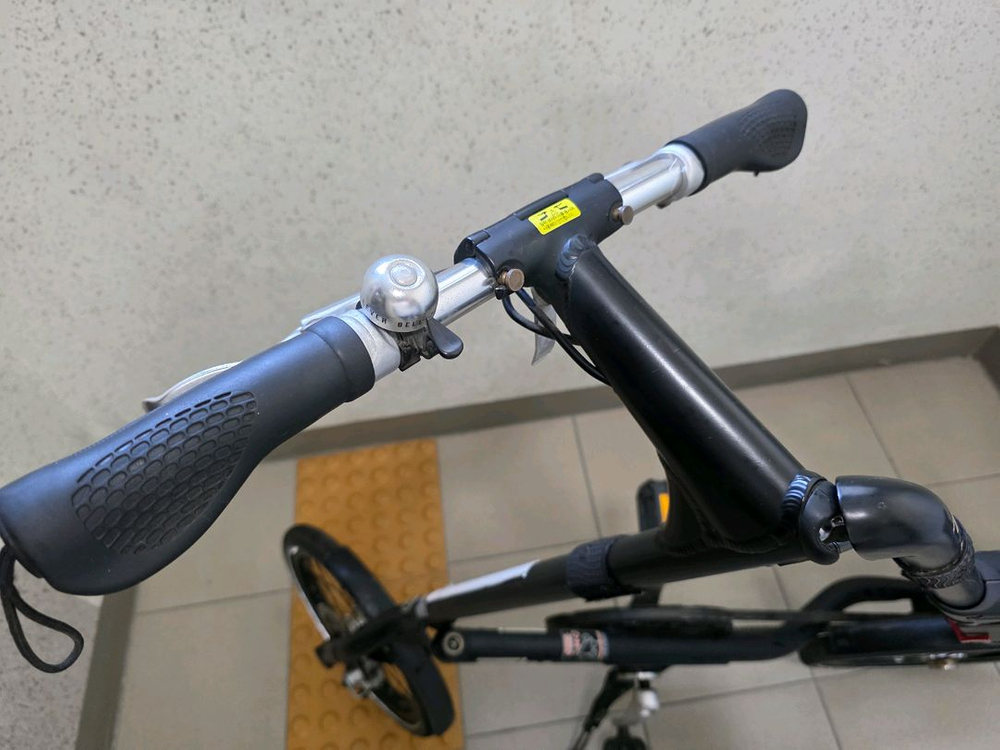 스트라이다 5.1 QR+ 블랙 팝니다 이미지