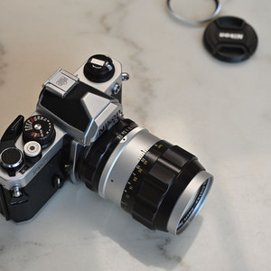 니콘 135mm f3.5 해바라기 렌즈 이미지