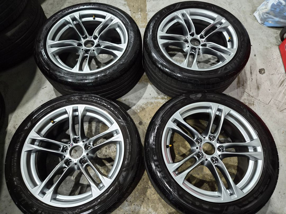 BMW F10 5시리즈 613M 18인치 순정 휠타이어 판매합니다 이미지