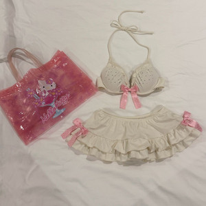 딸기우유 리즈리사 갸루 비키니 빈티지 수영복 라떼갸루 히메오네 양산형지뢰계 이미지