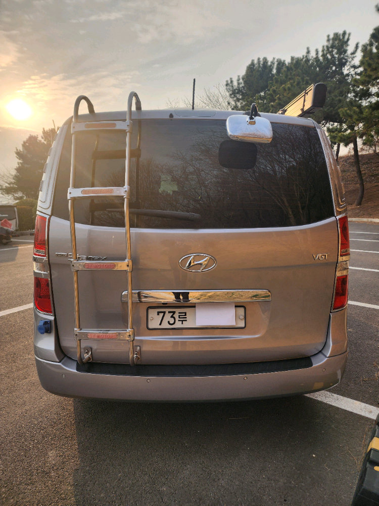 그랜드 스타렉스 캠핑카 판매합니다 이미지