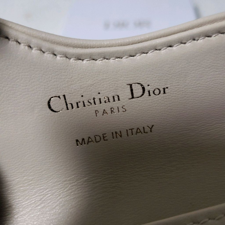 [25년식/한정판] 디올 오블리크 새들 카드지갑 라이트 비스킷 이미지