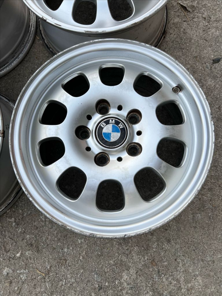 BMW e36 15인치 순정 단조휠 1대분 이미지