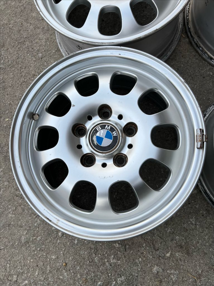 BMW e36 15인치 순정 단조휠 1대분 이미지