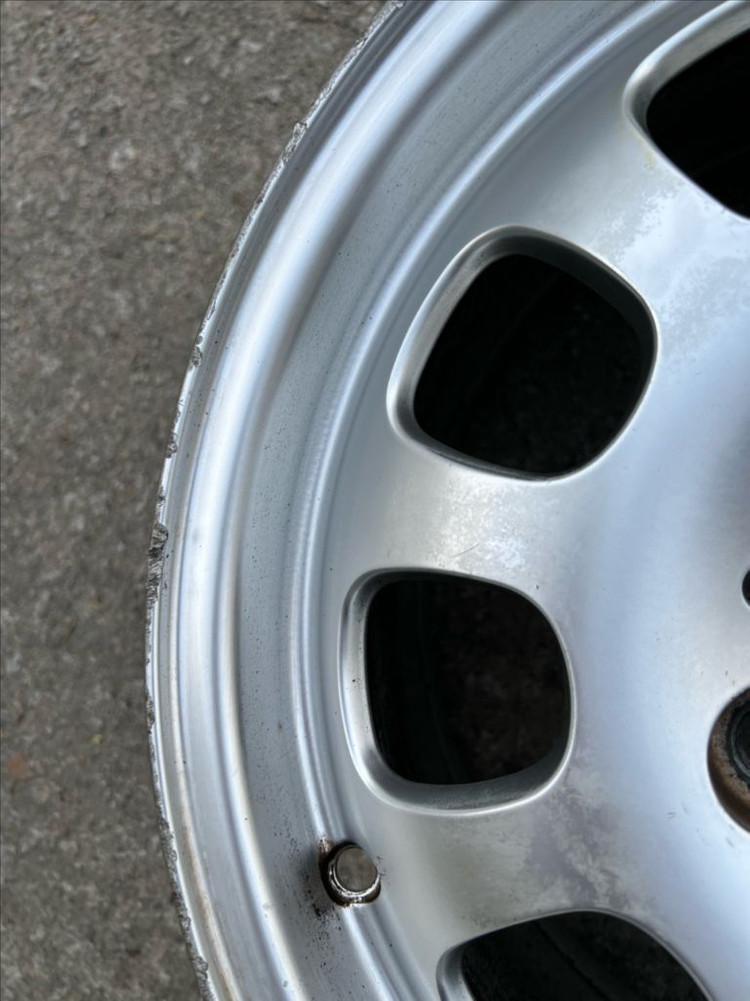 BMW e36 15인치 순정 단조휠 1대분 이미지