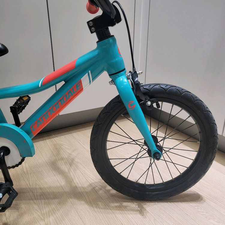 캐논데일 16인치 유아동 자전거 이미지