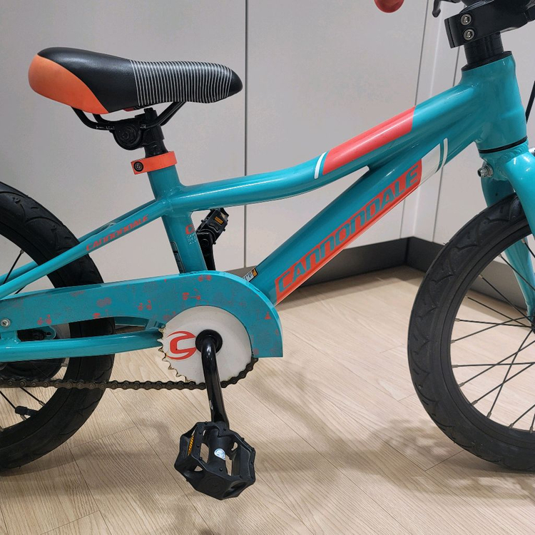 캐논데일 16인치 유아동 자전거 이미지