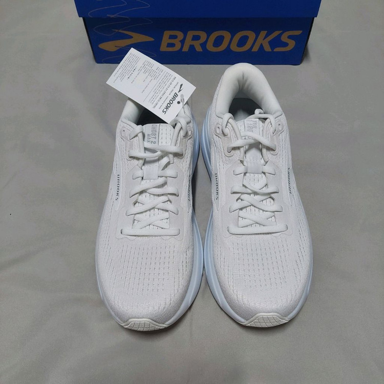 브룩스 여성 러닝화 작은사이즈 220, 225 균일가 판매 운동화 작은신발 작은발 이미지
